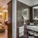 Trevi Pensionat 4*