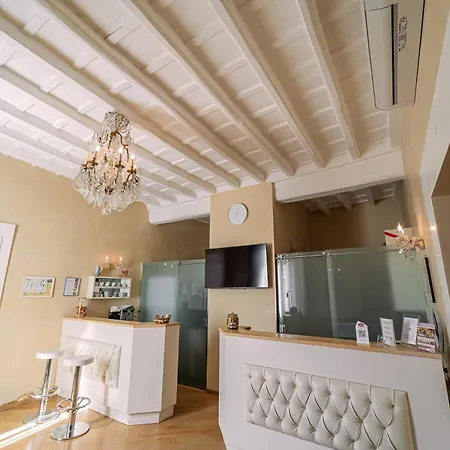 Trevi 게스트하우스 로마