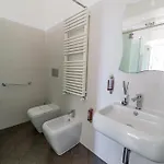 Trevi 招待所 4*
